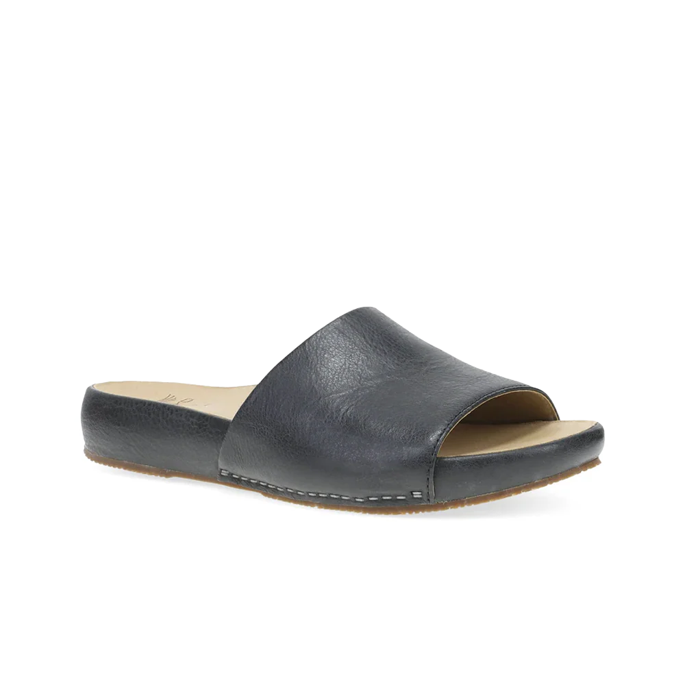 Dansko Twyla-Black Leather